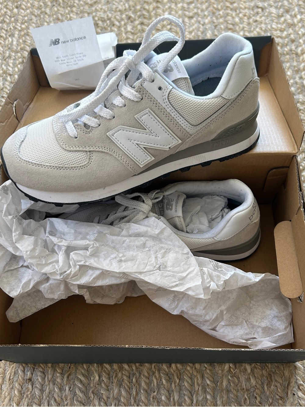 NWT 574 New Balance Women’s Beige Size 9